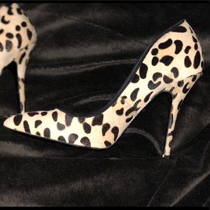 Steve Madden real fur leopard print pump
